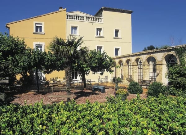 The Originals City, Hôtel du Parc, Hôtel 2*, Entraigues-sur-la-Sorgue, France